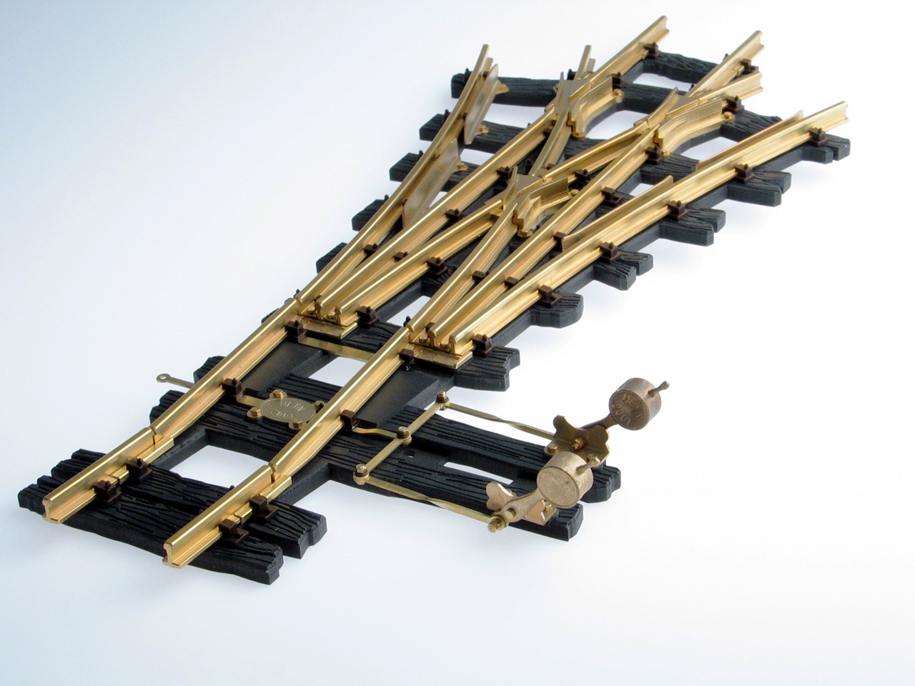 Picture of Three-way-stub turnout R2, 2x 22,5°, lever right